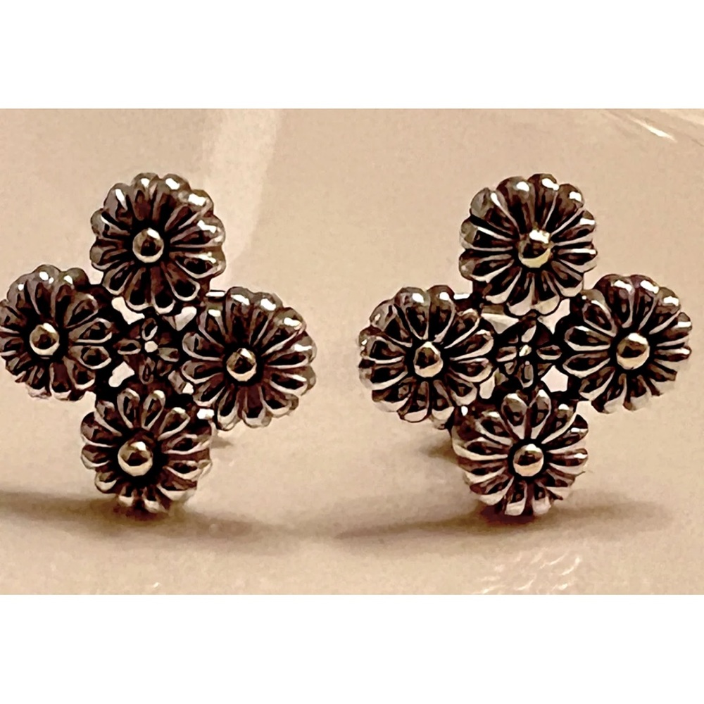 Lagos 18K 925/750 Caviar SS Omega Back Earrings 1/2” L X W Flowers 18K Center